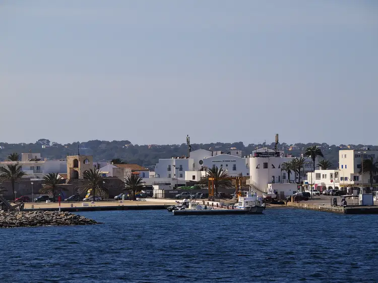 porto la savina formentera