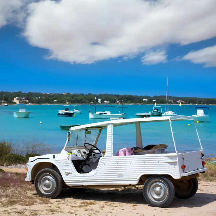 come muoversi a formentera auto